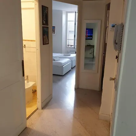 La Terrasse Apartment *